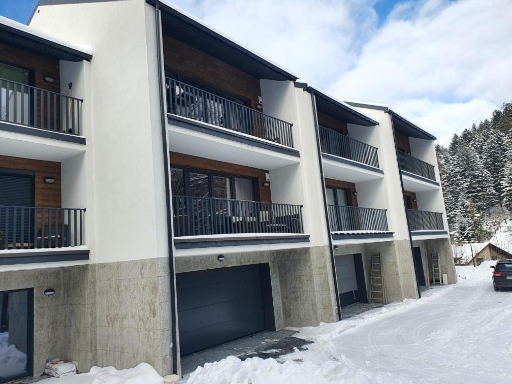 Apartamenty Spokoloko Skrzyczne Residence Korzenny I Kamienny Szczyrk Eksteriør bilde